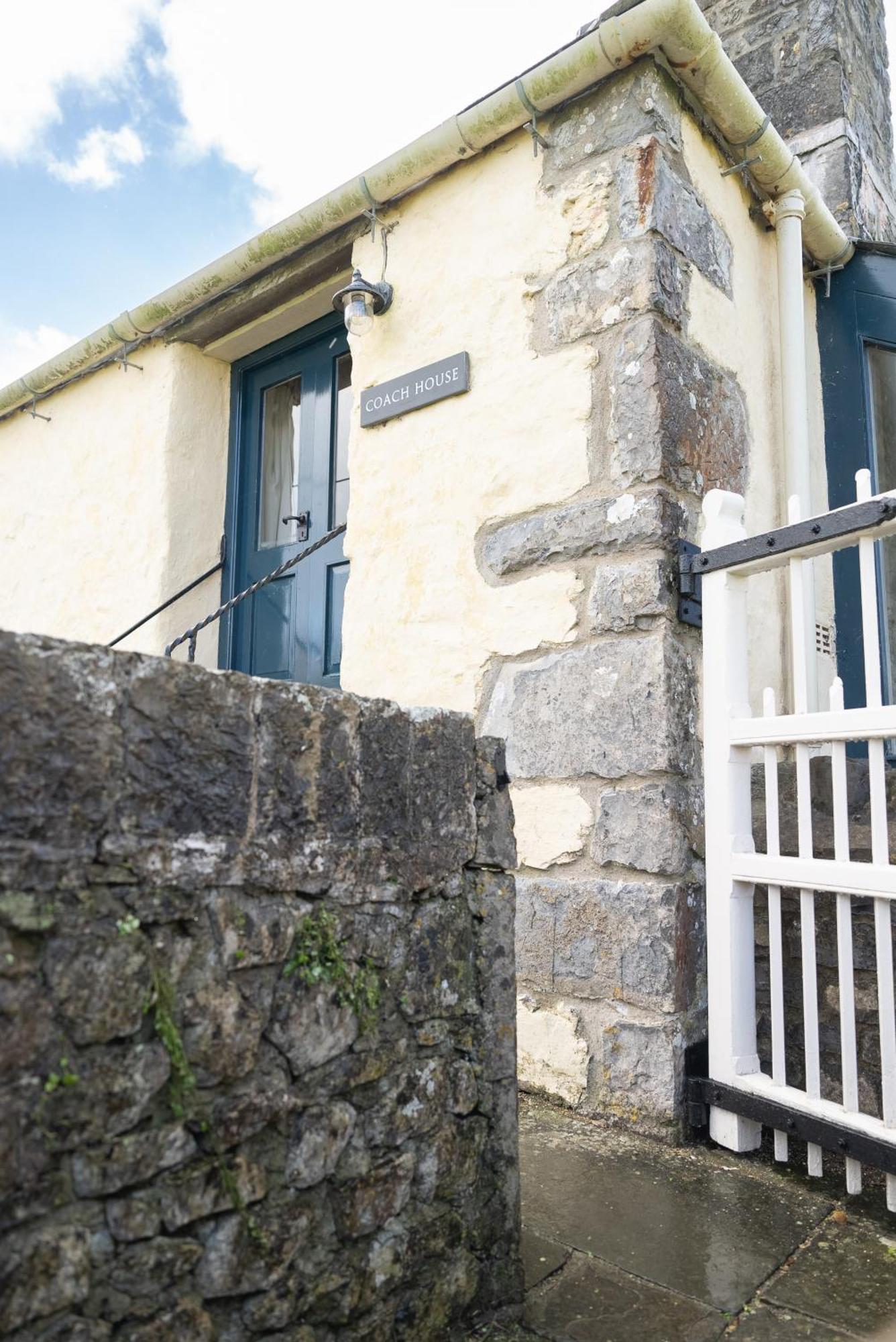 세인트 에단 Gileston Manor-Self Catering 아파트 외부 사진